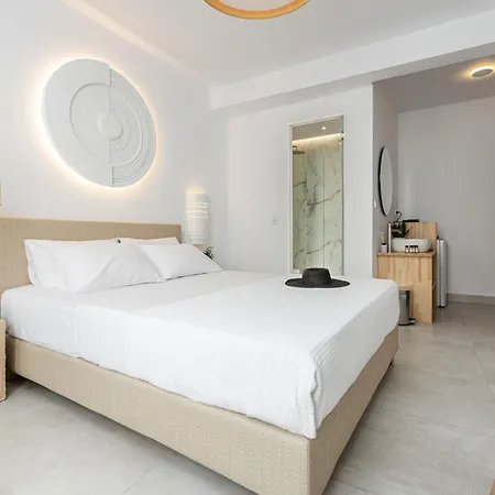 Golden Bird's Apartahotel