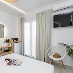 Aparthotel Golden Bird's Naxos City