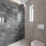 Golden Bird's Aparthotel Naxos City