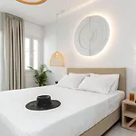 Aparthotel Golden Bird's Naxos City