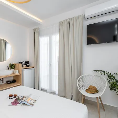 Aparthotel Golden Bird'S Naxos City