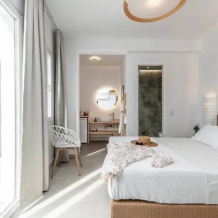 Aparthotel Golden Bird's Naxos City