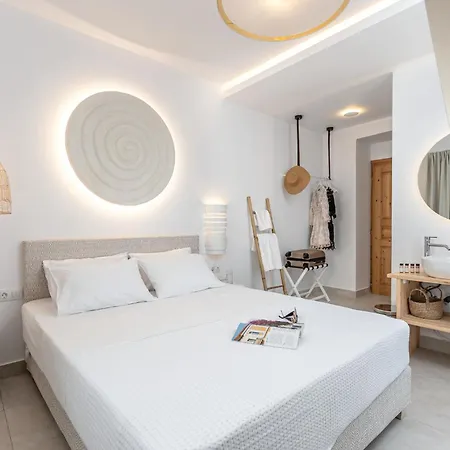 Aparthotel Golden Bird's 4*