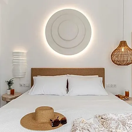 Golden Bird's Aparthotel Naxos City