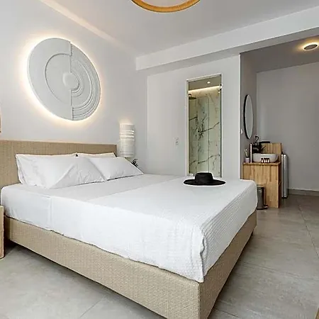 Aparthotel Golden Bird's 4*