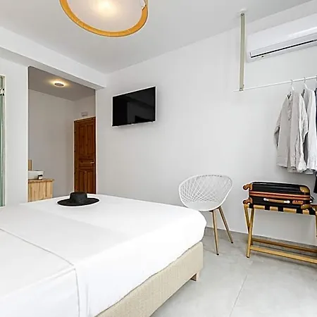 Aparthotel Golden Bird's