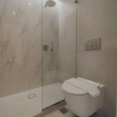 Golden Bird's Aparthotel Naxos City