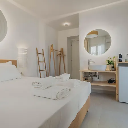 Aparthotel Golden Bird's Naxos City