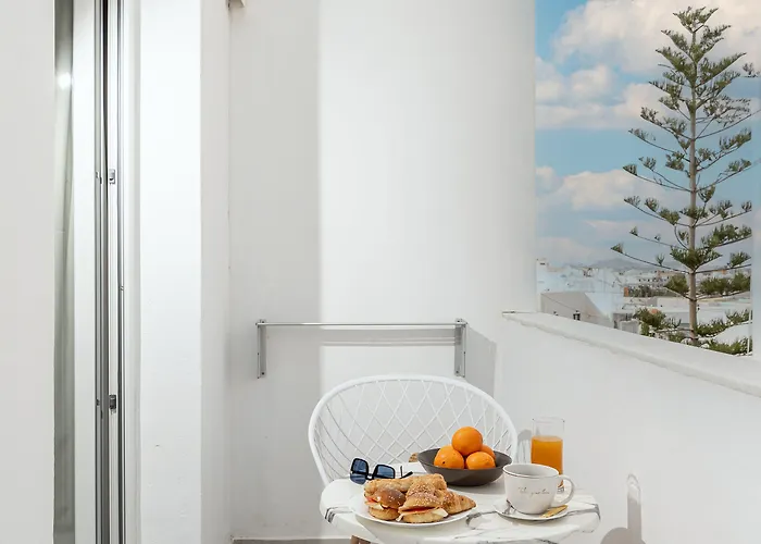Golden Bird's Apartmanhotel Naxos City